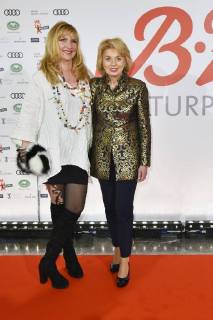 Nanna Kuckuck und Tini Gräfin Rothkirch beim 27. B.Z. Kulturpreis 2018 in der Volksbühne. Berlin, 09.01.2018