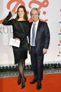 Nadine Schori und Gerhard Kämpfe beim 27. B.Z. Kulturpreis 2018 in der Volksbühne. Berlin, 09.01.2018