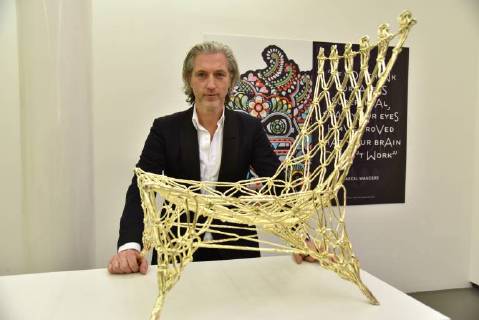 Der niederländische Designer Marcel Wanders , Designer des Jahres 2018 posiert am 14.01.2018 in Köln bei der Verleihung des A+W Designer des Jahres Preis 2018.