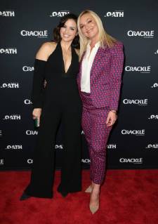 Crackle Serienpremiere in Pasadena January 15, 2018 - Pasadena, CA, U.S. - 15 January 2018 - Pasadena, California - Katrina Law, Elisabeth Rohm. â€oeThe Oath†Photo Opp with the cast of Crackleâ€⠢s new drama series at The Winter TCA. Photo Credit: AdMedia Pasadena U.S. - ZUMAa123 20180115_zaa_a123_069 Copyright: xF.xSadoux