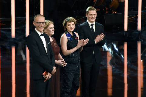 Christoph Süss, Jella Haase und Max von der Groeben bei der Verleihung des 39. Bayerischen Filmpreises 2017 im Prinzregententheater. München, 19.01.2018
