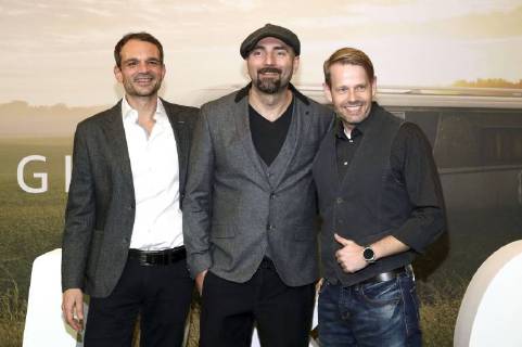 Wolfgang Groos, Tobi Baumann und Erik Haffner bei der Premiere der achten Staffel von Pastewka im Kino International. Berlin, 23.01.2018