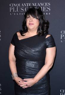 Fifty Shades of Grey 3 Premiere in Paris Erika Leonard James ( productrice ) lors du photocall pour l avant premiere du film 50 NUANCES PLUS CLAIRES a Paris CELEBRITES : Avant premiere du film 50 NUANCES PLUS CLAIRES - Paris - 06 02 2018 FedericoPestellini Panoramic 