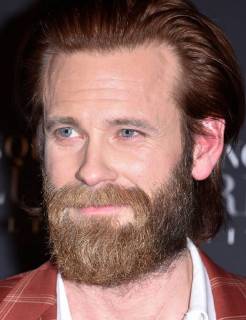 Fifty Shades of Grey 3 Premiere in Paris Eric Johnson ( acteur ) lors du photocall pour l avant premiere du film 50 NUANCES PLUS CLAIRES a Paris CELEBRITES : Avant premiere du film 50 NUANCES PLUS CLAIRES - Paris - 06 02 2018 FedericoPestellini Panoramic