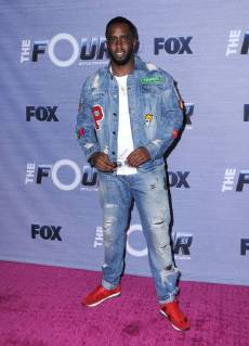 February 8, 2018 - West Hollywood, CA, U.S. - 08 February 2018 - West Hollywood, California - Sean Diddy Combs. The Four: Battle For Stardom season finale viewing party held at Delilah. Photo Credit: Birdie Thompson AdMedia West Hollywood U.S. - ZUMAa123 20180208_zaa_a123_062 Copyright: xBirdiexThompsonAdmediax