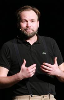 Premiere - Stinazer Delikatessen Wien, Orpheum, 13. 02. 2018 Thomas STIPSITS