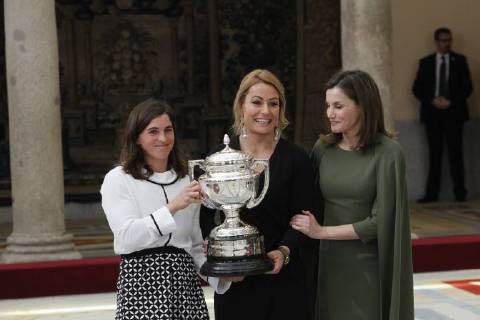 Los Reyes Felipe y Letizia junto a los Reyes emeritos Juan Carlos y Sofia entregan los Premios Nacionales del Deporte The Kings of Spain deliver the Nacional Sport Awards Jose Luis Cuesta (261 Cordon Press) Lydia Valentin 