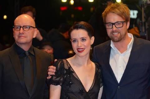 68eme Festival International du film de Berlin. Berlinale. Premiere du film Unsane . BERLINALE 2018 Berlin international Film Festival Premiere of the Movie UNSANE Joshua Leonard, Claire Foy and Steven Soderbergh 224412 2018-02-20 Berlin Allemagne Copyright: xThomasxBohlenx xStarfacex STAR_224412_004