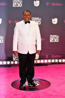 Dominican musician Wilfrido Vargas poses on his arrival to the carpet of the 30th edition of the Lo Nuestro Award to the Latin Music, at the American Airlines Arena in Miami, USA, 22 February 2018. Famous and popular Latinos parade in carpet of Lo Nuestro Award !ACHTUNG: NUR REDAKTIONELLE NUTZUNG!  Copyright: xGIORGIOxVIERAx MIA00 20180223-636549605189039989