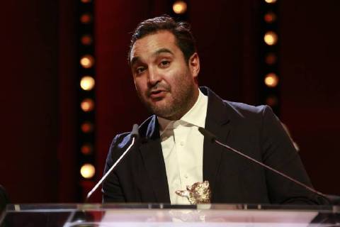 Manuel Alcala, Gewinner des Silbernen Bären für das Beste Drehbuch, spricht zur Preisverleihung auf der Bühne der 68. Berlinale am 24.02.2018 in Berlin im Berlinale Palast Manuel Alcala, Gewinner des Silbernen Bären für das Beste Drehbuch, spricht zur Preisverleihung auf der Bühne der 68. Berlinale am 24.02.2018 in Berlin im Berlinale Palast