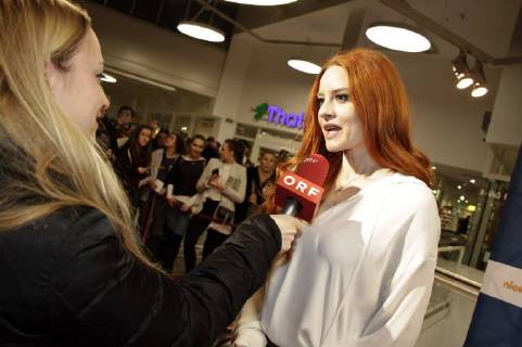 Barbara Meier bei der Premiere des Kinoflims Midnight Sun - Alles für dich in den Village Cinemas. Wien, 27.02.2018