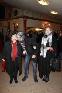 Ruth Megary, Alexander Nino Korda und Gast bei der Premiere vom 3. Winterprogramm 2018 des Circus Krone im Kronebau. München, 01.03.2018