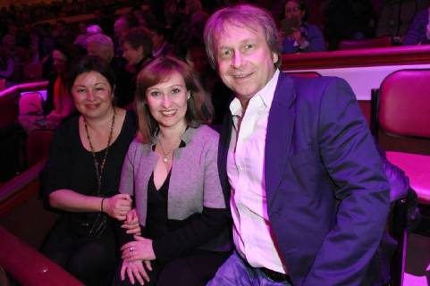 Gabrielle Odinis und Gabrielle Odinis bei der Premiere vom 3. Winterprogramm 2018 des Circus Krone im Kronebau. München, 01.03.2018