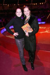 Lisa Seitz mit Tochter Luzie Seitz bei der Premiere vom 3. Winterprogramm 2018 des Circus Krone im Kronebau. München, 01.03.2018