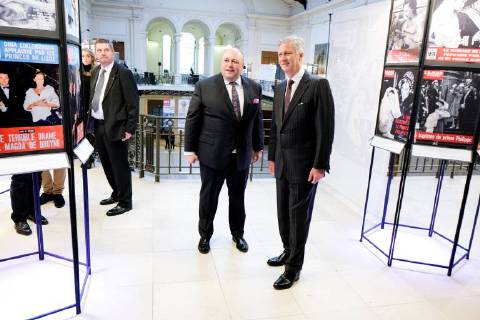King Philippe - Filip of Belgium pictured during a royal visit to the La Famille royale fait la Une exposition organized by the Soirmag magazine, Wednesday 07 March 2018 in Brussels. The weekly publication is celebrating their 90th anniversary with an exhibition of 300 magazine covers featuring the Royal Family F. Andrieu Agencepeps Reporters Roi Philippe durand la visite de l exposition La Famille royale fait la Une organisà F.ANDRIEU
