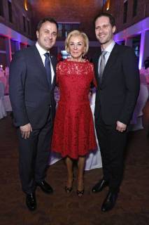 Xavier Bettel, Liz Mohn und Gauthier Destenay bei der 13. Verleihung der Steiger Awards in der Alten Kaue der Zeche Hansemann. Dortmund, 17.03.2018