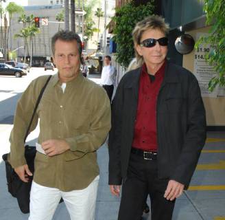 April 5, 2017 - Beverly Hills, California, United States Of America - BEVERLY HILLS - CA - MARCH 22: Singer Barry Manilow & Gary Kief out and about in Beverly Hills. on March 22, 2009 in Beverly Hills, California ...People: Gary Kief, Barry Manilow Beverly Hills United States Of America - ZUMAs214 20170405_zaa_s214_001 Copyright: xSMGx