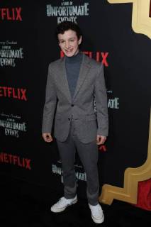 March 29, 2018 - New York, NY, USA - March 29, 2018 New York City..Louis Hynes attending Netflix s Lemony Snicket s A Series of Unfortunate Events Season 2 premiere on March 29, 2018 in New York City. New York USA  - ZUMAny1_ 20180329_zaf_ny1_012 Copyright: xKristinxCallahanx