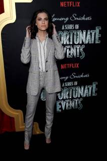 March 29, 2018 - New York, NY, USA - March 29, 2018 New York City..Allison Williams attending Netflix s Lemony Snicket s A Series of Unfortunate Events Season 2 premiere on March 29, 2018 in New York City. New York USA  - ZUMAny1_ 20180329_zaf_ny1_050 Copyright: xKristinxCallahanx