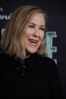 March 29, 2018 - New York, NY, USA - March 29, 2018 New York City..Catherine O Hara attending Netflix s Lemony Snicket s A Series of Unfortunate Events Season 2 premiere on March 29, 2018 in New York City. New York USA  - ZUMAny1_ 20180329_zaf_ny1_072 Copyright: xKristinxCallahanx
