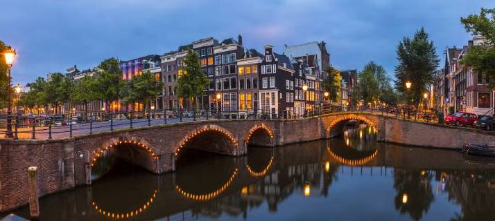 A bridge over the Keizersgracht Canal, Amsterdam, Netherlands, Europe Copyright: KavxDadfar 1207-139