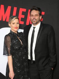 WESTWOOD, CA - APRIL 3: Kathleen Robertson, Chris Cowles, at the Premiere Of Universal Pictures Blockers at the Regency Village Theatre in Westwood, California on April 3, 2018. Copyright: xFayexSadoux