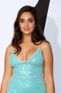 LOS ANGELES - APR 3: Geraldine Viswanathan at the Blockers Premiere at Village Theater on April 3, 2018 in Westwood, CA  Copyright: xKathyxHutchinsx xIPAx xHutchinsxPhotox