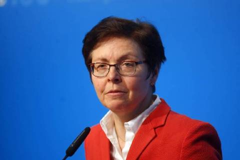 10.04.2018, Erfurt Regierungsmedienkonferenz Thüringen Finanzministerin Heike Taubert mit der Bilanz der Finanzämter für das Jahr 2017. Am Ende der Konferenz gab sie ein Statement zur Grunsteuerentscheidung am Bundesverfassungsgerichthof in Karlsruhe