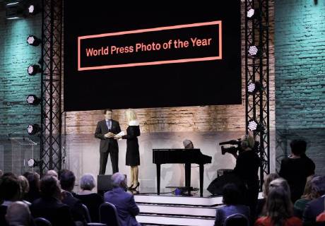 12-04-2018 Amsterdam Prince Constantijn and Princess Laurentien during the World Press Photo 2017 award at the Westergasfabriek in Amsterdam.  Copyright: xPPE NIEBOERx