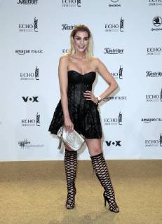 Annika Gassner bei Verleihung Deutscher Musikpreis ECHO 2018 in Messe Berlin.
