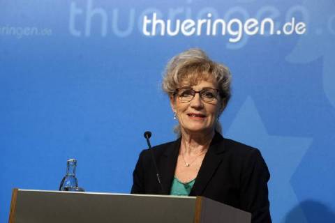 24.04.2018, Erfurt Regierungsmedienkonferenz Thüringen Thüringens Verkehrsministerin Birgit Keller stellt den Nahverkehrsplan 2018 bis 2022 für den Freistaat Thüringen vor.