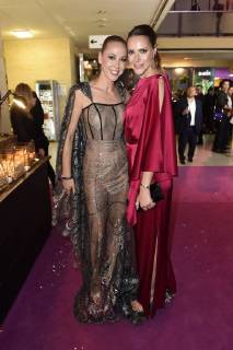 Sylvia Walker und Esther Sedlaczek auf der Aftershow Party nach der 26. Verleihung des Deutschen Parfumpreises Duftstars 2018 im Flughafen Tempelhof. Berlin, 25.04.2018