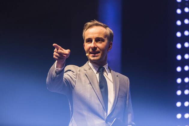 Jan Böhmermann (Moderator) beim Deutschen Digital Award 2018 des Bundesverbands der Digital Wirtschaft (BVDW) am 26.04.2018 in Berlin