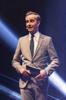 Jan Böhmermann (Moderator) beim Deutschen Digital Award 2018 des Bundesverbands der Digital Wirtschaft (BVDW) am 26.04.2018 in Berlin