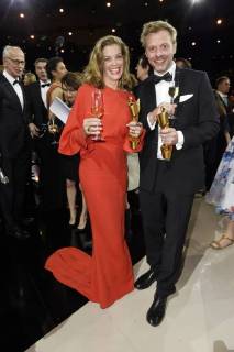 Marie Bäumer, Preisträgerin beste weibliche Hauptrolle, und Julian Maas, Preisträger beste Filmmusik, bei der Verleihung des Deutschen Filmpreises 2018 in der Messe Berlin. Berlin, 27.04.2018