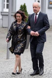 Verleihung des internationalen Karlspreises zu Aachen, 10.05.2018 Der WDR Intendant Thomas Tom Buhrow mit seiner Freundin Daniela Boff bei der Verleihung des internationalen Karlspreises zu Aachen am 10.05.2018, , Aacgeb NRW Deutschland