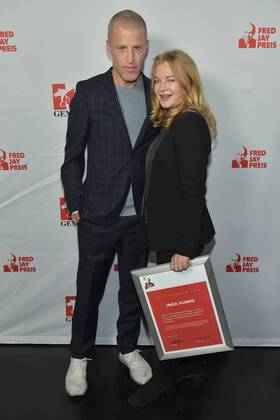 Inga Humpe ( Fred Jay Preistraeger 2018), Benjamin von Stuttrad Barre, Laudator 30 Jahre Fred Jay Preisverleihung in Berlin in der Columbiahalle am 15.05.2018