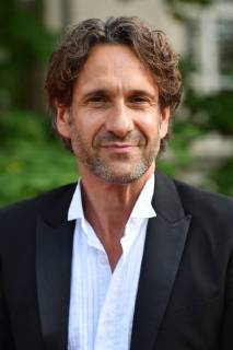 Willy Falk WILD (Schauspieler), Einzelbild,angeschnittenes Einzelmotiv,Portraet,Portrait,Porträt. Roter Teppich,Red Carpet,Bayerischer Fernsehpreis 2018 am 18.05.2018.