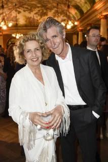 Michaela May mit Gatte Bernd Schadewald bei der Verleihung des 30. Bayerischen Fernsehpreises 2018 im Prinzregententheater. München, 18.05.2018