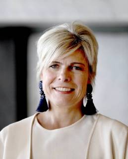 30-05-2018 Amsterdam Princess Laurentien during the award ceremony of the silver carnation ( zilveren anjers) of the Prince Bernard culturefoundation at the royal palace in Amsterdam. The silver carnation is annually awarded to individuals who voluntarily worked for culture and nature conservation.  Copyright: xPPEx