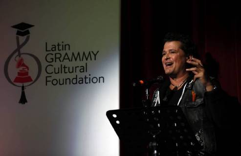 Colombian singer Carlos Vives announces the winner of the Carlos Vives grant, Nicolle Horbath, in Bogota, Colombia, 05 June 2018. The Latin Grammy Cultural Foundation granted the Carlos Vives grant for new talents to young Nicolle Horbath, who will study composition at Berklee. Young Colombian singer receives Carlos Vives grant !ACHTUNG: NUR REDAKTIONELLE NUTZUNG!  Copyright: xMauricioxDuenasxCastanedax BOG04 20180605-636638274558623718