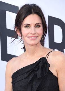 June 7, 2018 - Hollywood, CA, U.S. - 07 June 2018 - Hollywood, California - Courtney Cox. American Film Institute s 46th Life Achievement Award Gala Tribute to George Clooney held at Dolby Theater. Photo Credit: AdMedia Hollywood U.S. - ZUMAa123 20180607_zaa_a123_111 Copyright: xBirdiexThompsonx