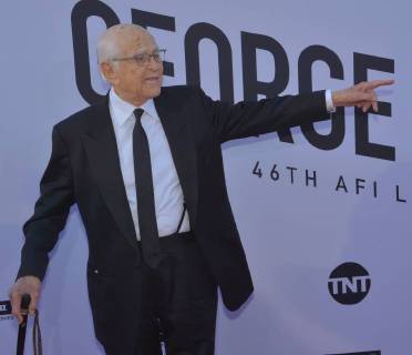 Writer and producer Norman Lear arrives for American Film Institute s 46th annual Life Achievement Award tribute gala to actor George Clooney at the Dolby Theatre in the Hollywood section of Los Angeles on June 7, 2018.  LAP20180607107 JIMxRUYMEN