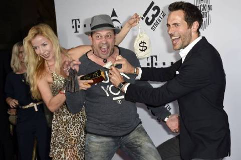 Georgia Schultze, Michel Guillaume und Alexander Mazza bei der 19. Verleihung des 13th Street Shocking Short Award 2018 auf dem 36. Filmfest München 2018 in der Alten Akademie. München, 04.07.2018