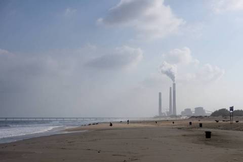 News Themen der Woche KW28 News Themen der Woche News-Bilder des Tages July 15, 2018 - Zikim, Israel - ZIKIM, ISRAEL - July 15, 2018: (ISRAEL OUT) The popular beach of Zikim, located near the Israel-Gaze border, is seen empty of bathers, as a cease-fire holds after day of intense Israel-Hamas fighting. Zikim Israel  - ZUMAn230 20180715_zaa_n230_034 Copyright: xGilixYaarix