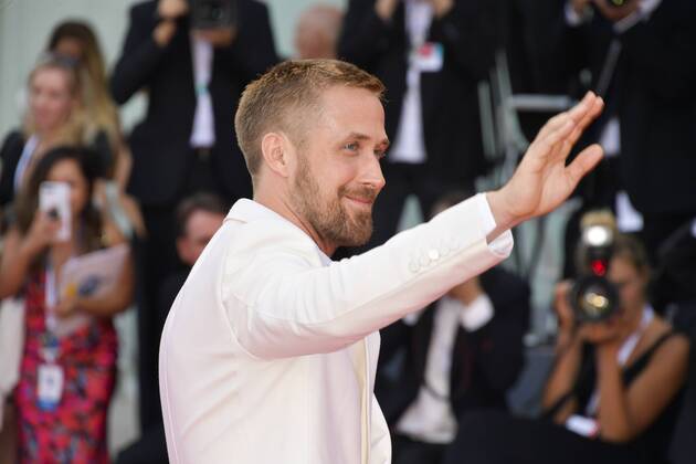 Entertainment Bilder des Tages Foto IPP Daniele Cifala 29 08 2018 75 th Mostra Internazionale d Arte Cinematografica Festival del Cinema di Venezia First Man Premiere, Opening Ceremony And Lifetime Achievement Award Red Carpet Arrivals nella foto :l attore Ryan Gosling  0