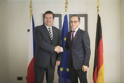 News Themen der Woche KW 35 News Bilder des Tages Bundesaussenminister Heiko Maas (R), SPD, trifft sich mit Jan Hamacek, Aussenminister der Tschechischen Republik, im Rahmen des Gymnich-Treffens in Wien, 30.08.2018. Wien Oesterreich Copyright: xFlorianxGaertnerx