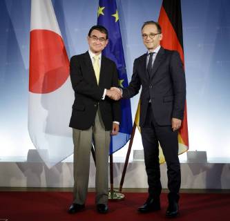 News Themen der Woche KW 36 News Bilder des Tages Bundesaussenminister Heiko Maas (r), SPD, trifft Taro Kono, Aussenminister von Japan, 06.09.2018, Berlin. Berlin Deutschland Copyright: xIngaxKjerx