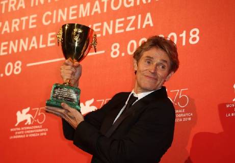 September 8, 2018 - Venice, Italy - Willem Dafoe poses with the Coppa Volpi for Best Actor for At Eternity s Gate at the Winners Photocall during the 75th Venice Film Festival on September 8, 2018 in Venice, Italy. Venice Italy  - ZUMAn230 20180908_zaa_n230_776 Copyright: xMatteoxChinellatox