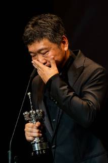 September 23, 2018 - San Sebastian, Spain - Japanese director Hirokazu Kore-Eda receives the Donostia Award in recognition of his prestigious film career during the 66th San Sebastian Film Festival, in the northern Spanish Basque city of San Sebastian on September 23, 2018. San Sebastian Spain  - ZUMAn230 20180923_zaa_n230_1066 Copyright: xManuelxRomanox
